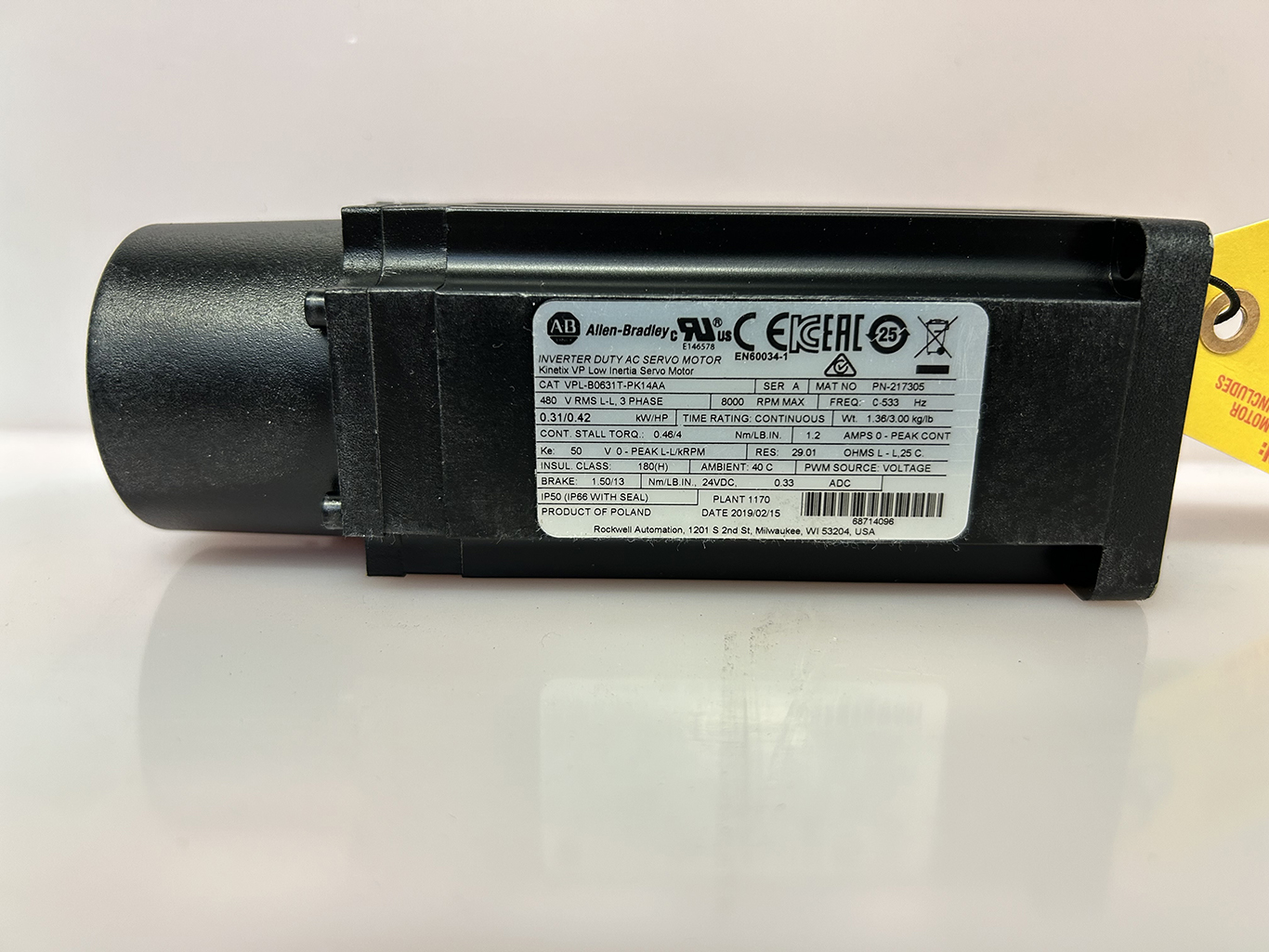 2 - Servomotor VPL-B0631T-PK14AA AlenBradley